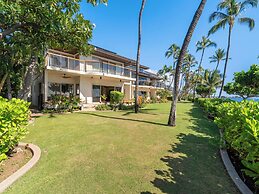 Puunoa  - CoralTree Residence Collection