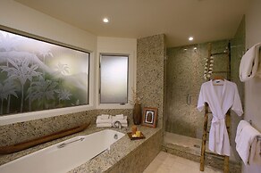 Puunoa  - CoralTree Residence Collection