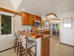 Puunoa  - CoralTree Residence Collection