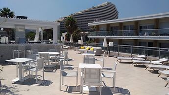 Mercure Villeneuve Loubet Plage