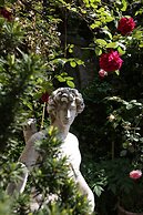 Hôtel Jardins Secrets