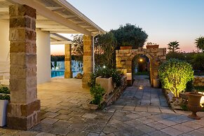 Relais Masseria Casina Dei Cari