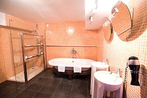 Petit Palace President Castellana