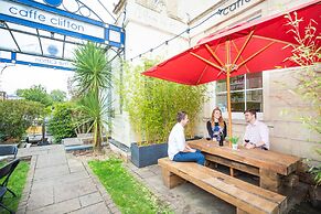 Clifton Hotel