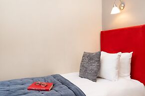 Clifton Hotel
