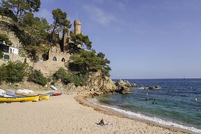 Lloret Vibe Affiliated by FERGUS