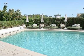 Lloret Vibe Affiliated by FERGUS