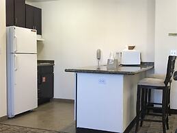 Hawthorn Suites by Wyndham Victorville