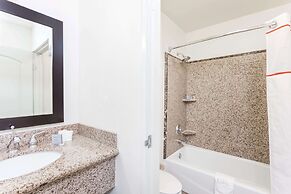 Hawthorn Suites by Wyndham Victorville