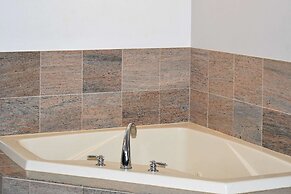 Country Inn & Suites by Radisson, Hagerstown, MD