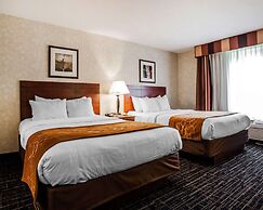 Comfort Suites Independence - Kansas City