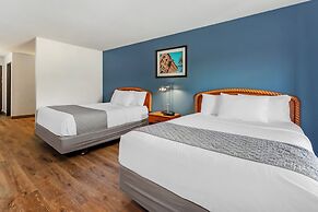 Polynesian Hotel & Suites Wisconsin Dells/Lake Delton