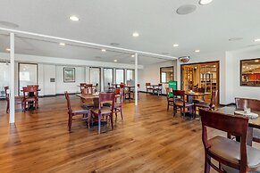 Polynesian Hotel & Suites Wisconsin Dells/Lake Delton