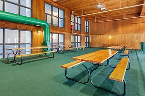 Polynesian Hotel & Suites Wisconsin Dells/Lake Delton
