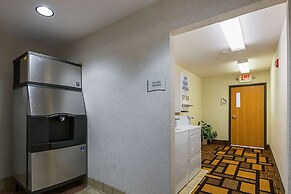 Quality Inn & Suites Belmont Route 151