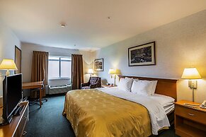 Quality Inn & Suites Belmont Route 151