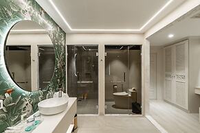 The Hotspring Beach Resort & Spa