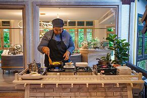 The Hotspring Beach Resort & Spa