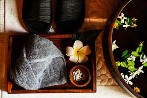 The Hotspring Beach Resort & Spa