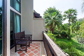 The Hotspring Beach Resort & Spa