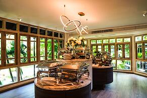 The Hotspring Beach Resort & Spa