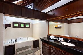 The Hotspring Beach Resort & Spa