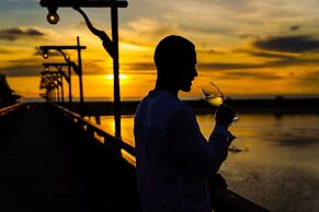 The Hotspring Beach Resort & Spa