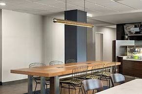 Courtyard by Marriott Brunswick