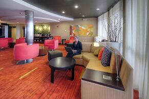 Courtyard by Marriott Medford Airport