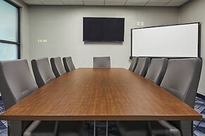 Courtyard by Marriott Medford Airport