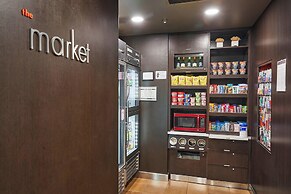 Courtyard by Marriott Medford Airport