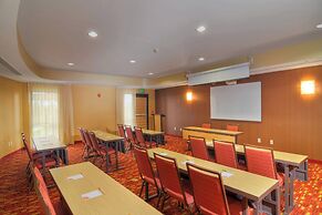 Courtyard by Marriott Medford Airport