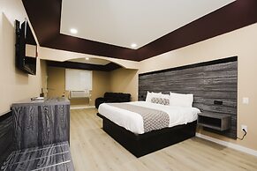 Sapphire Inn & Suites