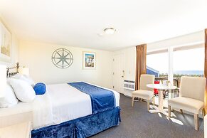 Dune Crest Hotel