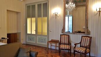 Hotel Roma E Rocca Cavour