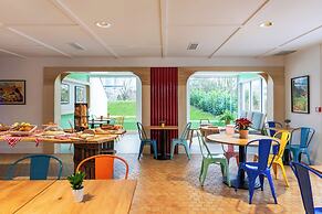 greet Hotel Chatellerault