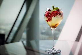 Swissotel Krasnye Holmy Moscow