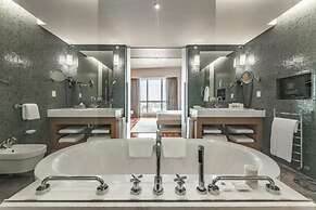 Swissotel Krasnye Holmy Moscow