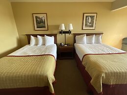 Pinedale Hotel & Suites