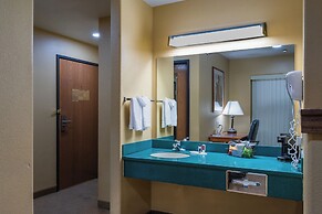 Pinedale Hotel & Suites