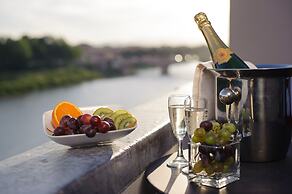 Lungarno Vespucci 50