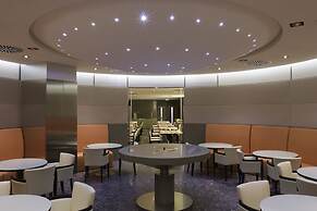 UNA HOTELS T Hotel Cagliari