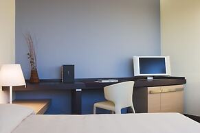 UNA HOTELS T Hotel Cagliari