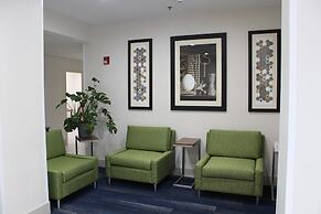 Holiday Inn Express & Suites San Antonio-West-SeaWorld Area by IHG