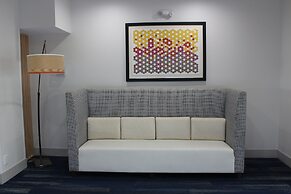 Holiday Inn Express & Suites San Antonio-West-SeaWorld Area by IHG