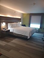 Holiday Inn Express & Suites San Antonio-West-SeaWorld Area by IHG