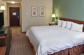 Hampton Inn & Suites Youngstown-Canfield