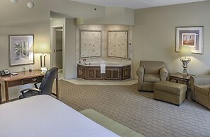 Hampton Inn & Suites Youngstown-Canfield