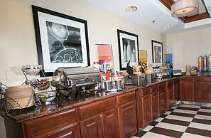 Hampton Inn Hadley-Amherst Area