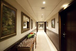 Ramada Plaza by Wyndham Beirut Raouche